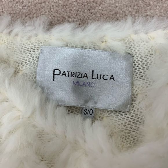 100% Pure Rabbit Fur Poncho😍 - Picture 3 of 5